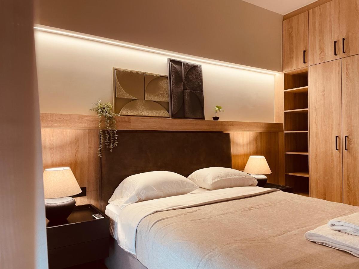 2 Bedroom Apt - Live Like A Local In Kolonaki เอเธนส์ ภายนอก รูปภาพ