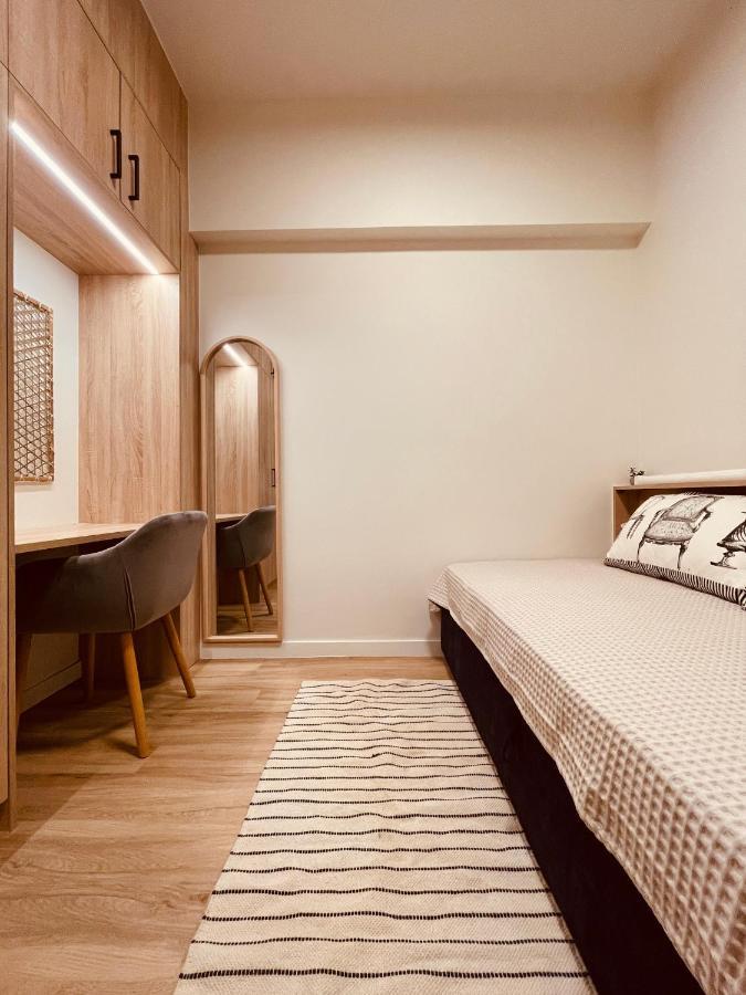 2 Bedroom Apt - Live Like A Local In Kolonaki เอเธนส์ ภายนอก รูปภาพ